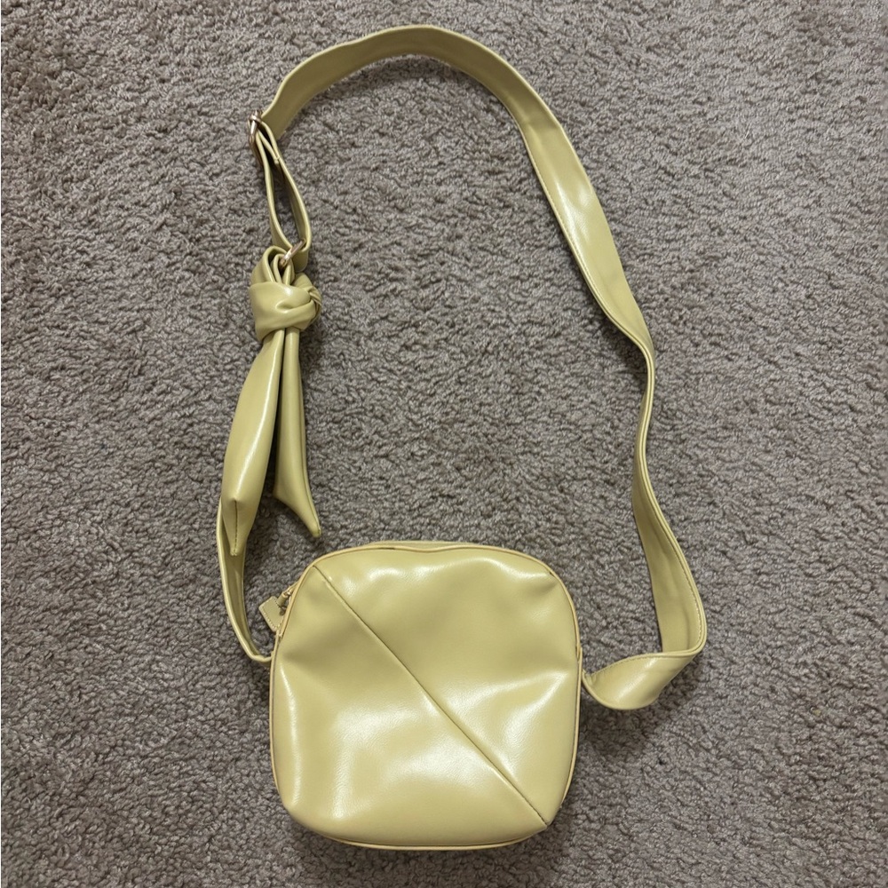 Maeve by Anthropologie Boxy Crossbody Yellow - Picture 2 of 6